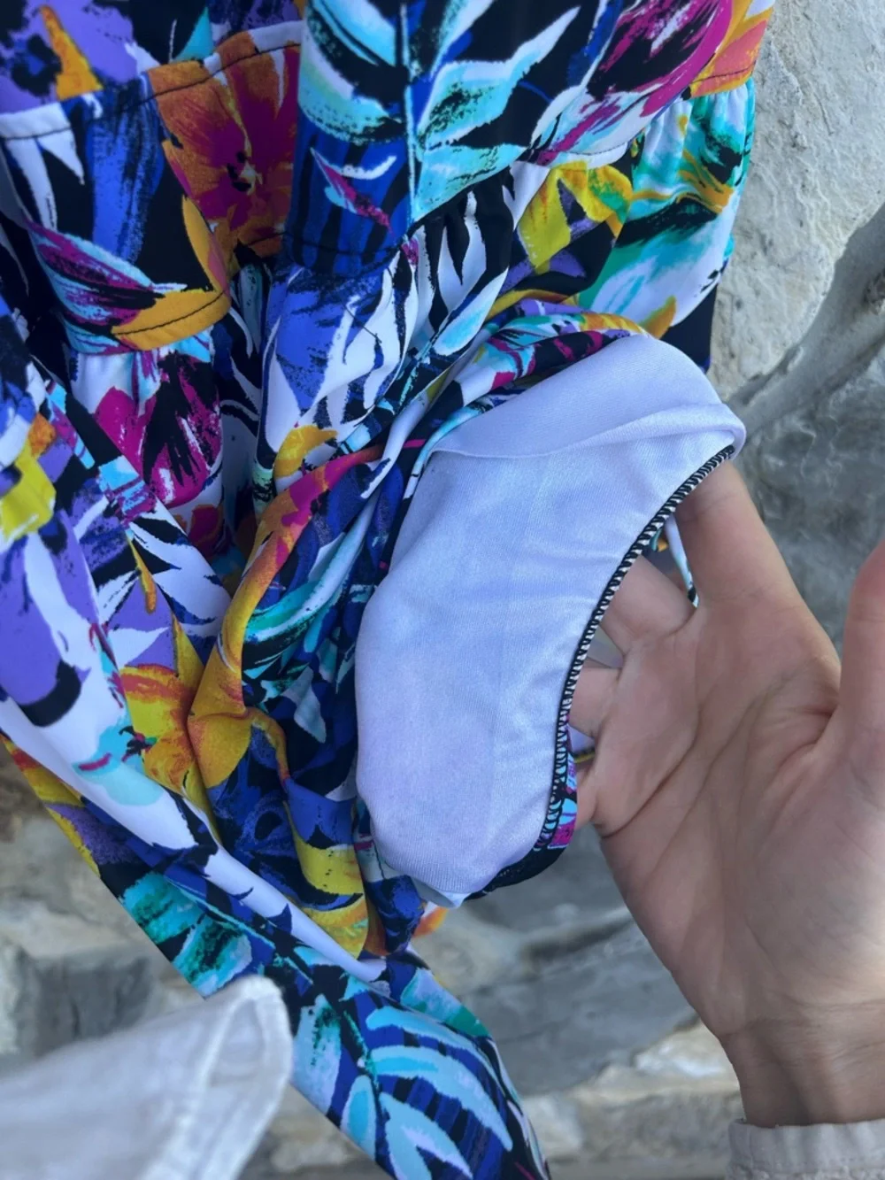 Rose Marie Reid Swim Dress Size 18 Colorful Tropical One Piece Swimsuit Padded